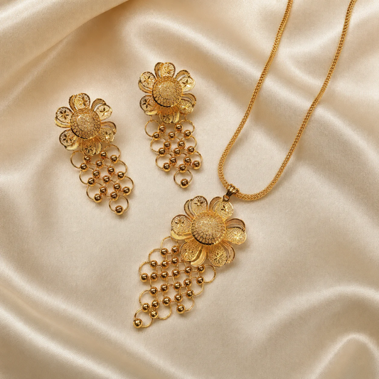 Luxury Gold-Plated Round Pendant Necklace Set – 2 Pcs